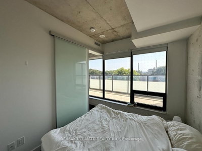Unit 425 — 246 Logan Avenue — photo 4