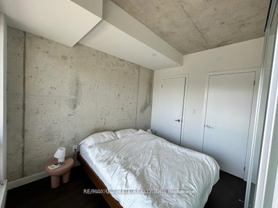 Unit 425 — 246 Logan Avenue — photo 5