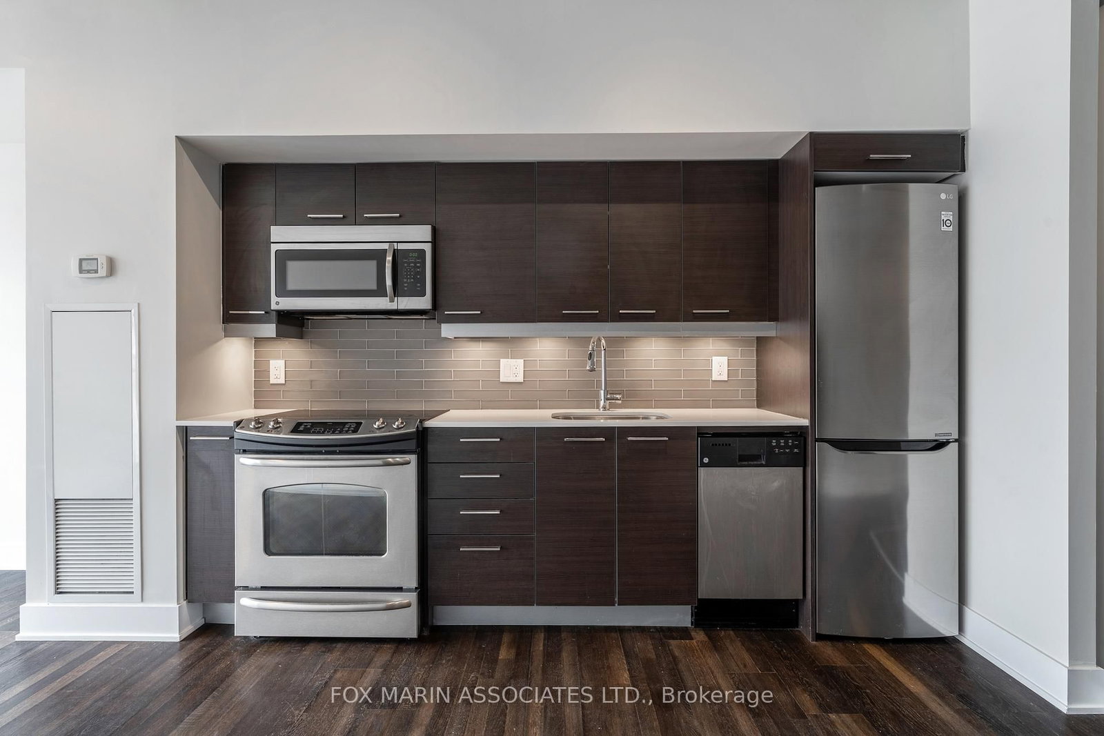 630 Queen Street E, Unit 711 - Photo 3