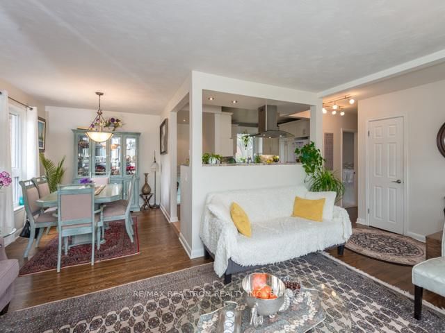 505 Colborne Street E - Photo 6