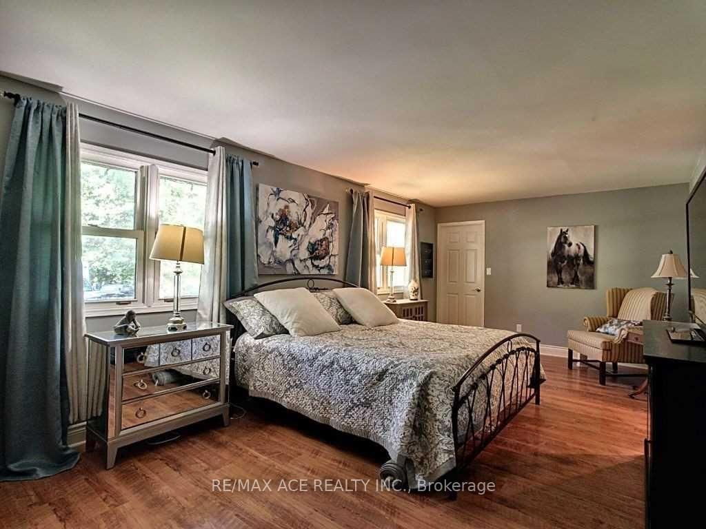 5455 Hoxton St, Pickering, view 16
