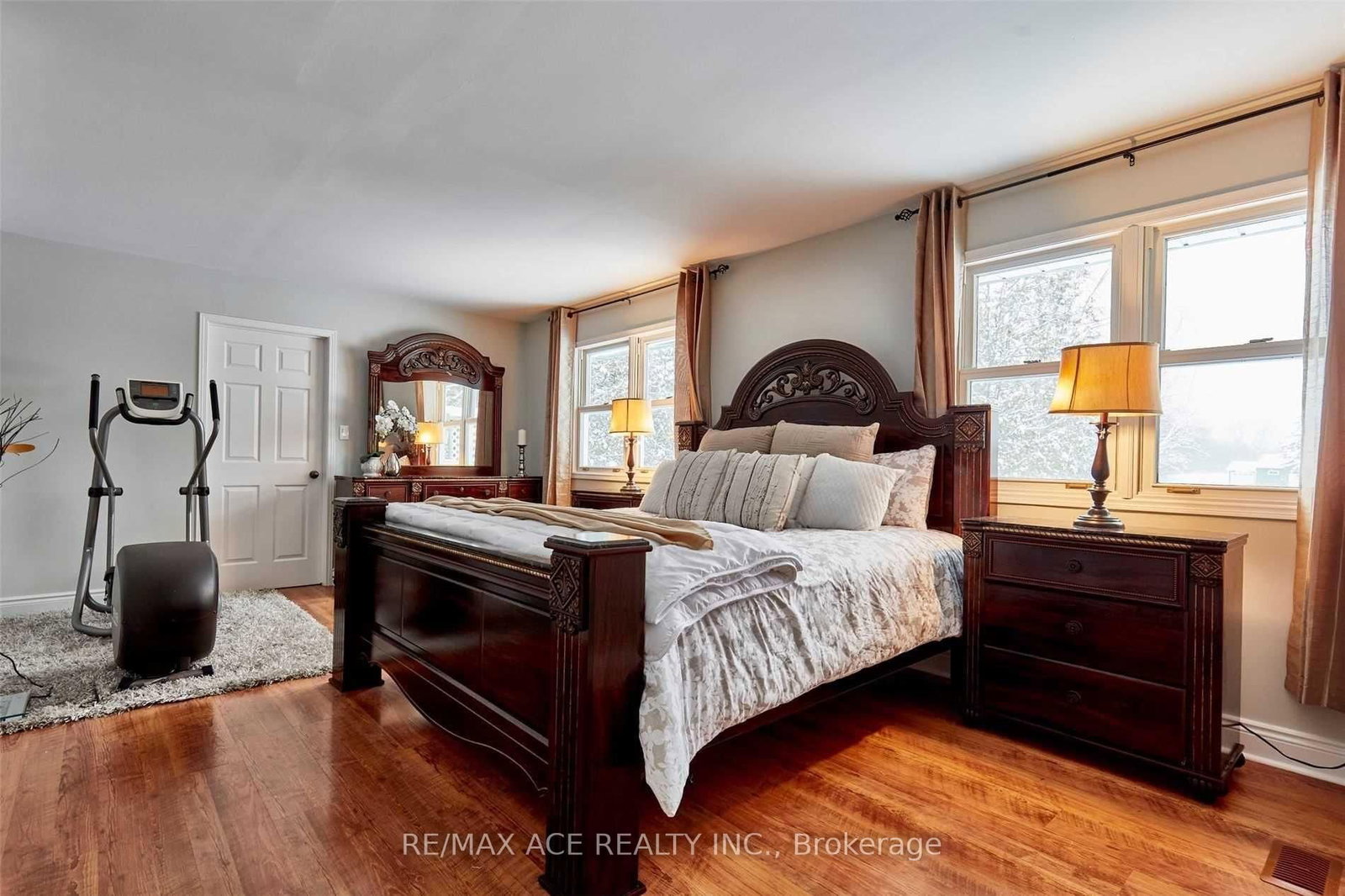 5455 Hoxton St, Pickering, view 18
