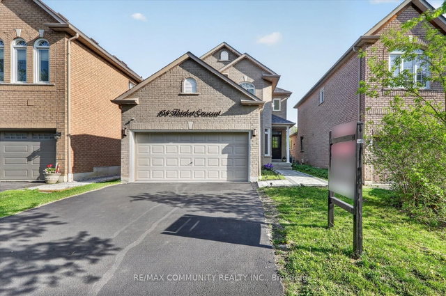 154 Thicket Crescent