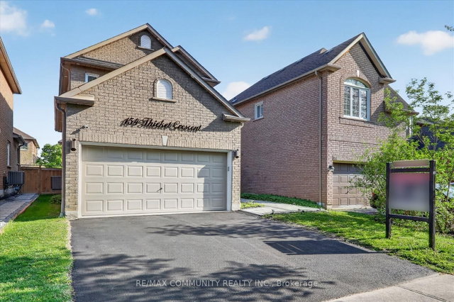 154 Thicket Crescent