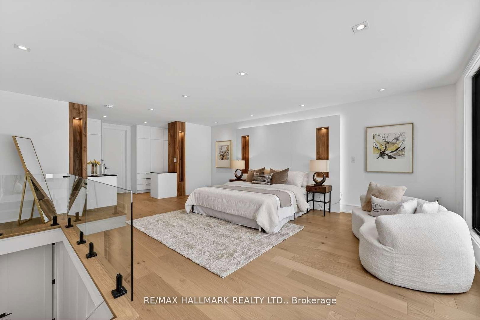 10 Wheeler Avenue • Toronto, ON photo 25