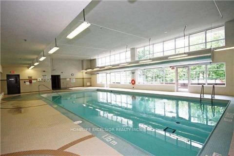 home for lease on 1009-25 Town Centre Court