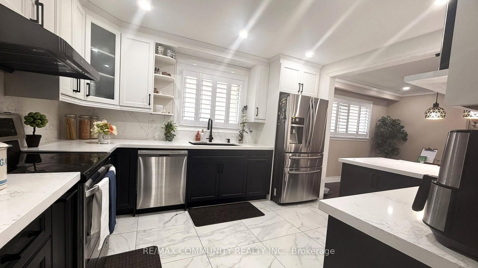 4396 Lawrence Avenue, Toronto, ON, photo 5