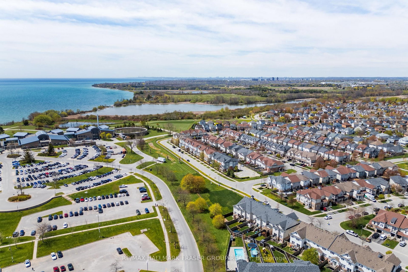 72 Harbourside Dr, Whitby, view 38