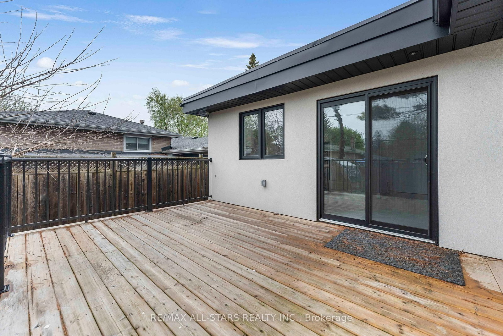 826 Krosno Boulevard • Pickering, ON photo 37