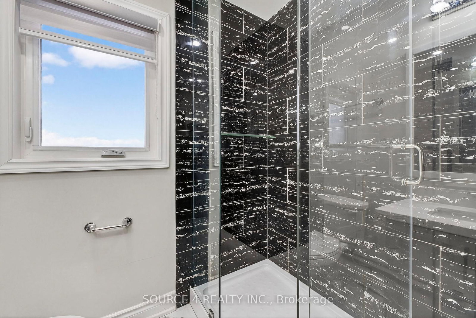 243 Malaga Road • Oshawa, ON photo 24