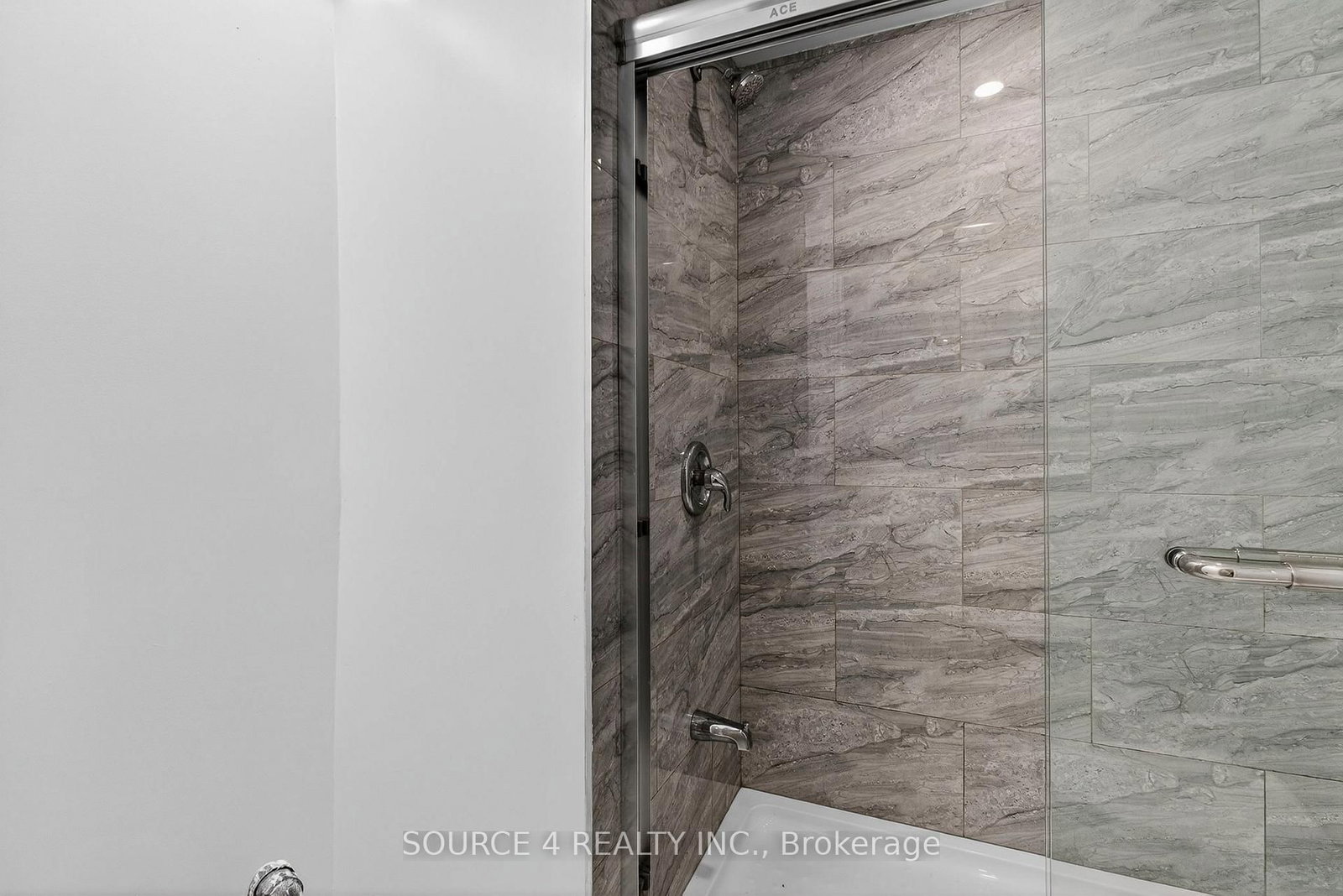 243 Malaga Road • Oshawa, ON photo 40