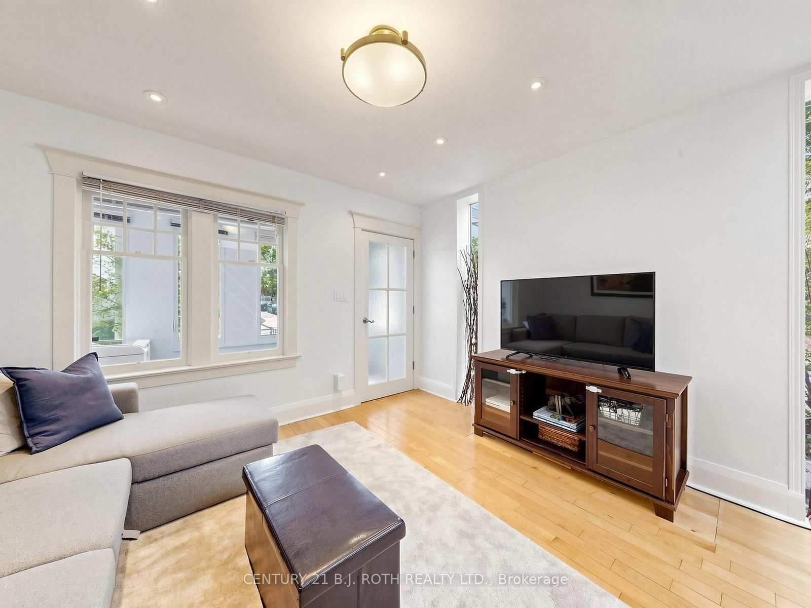 195 Wheeler Avenue • Toronto, ON photo 9