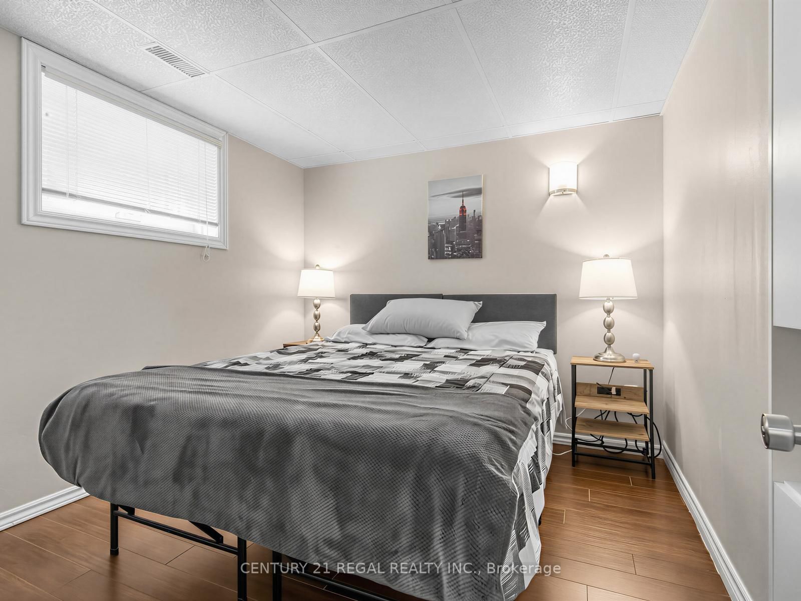 9 Craiglee Drive • Toronto, ON photo 23
