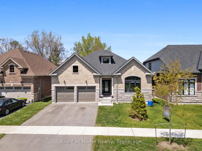 Detached House in Port Perry