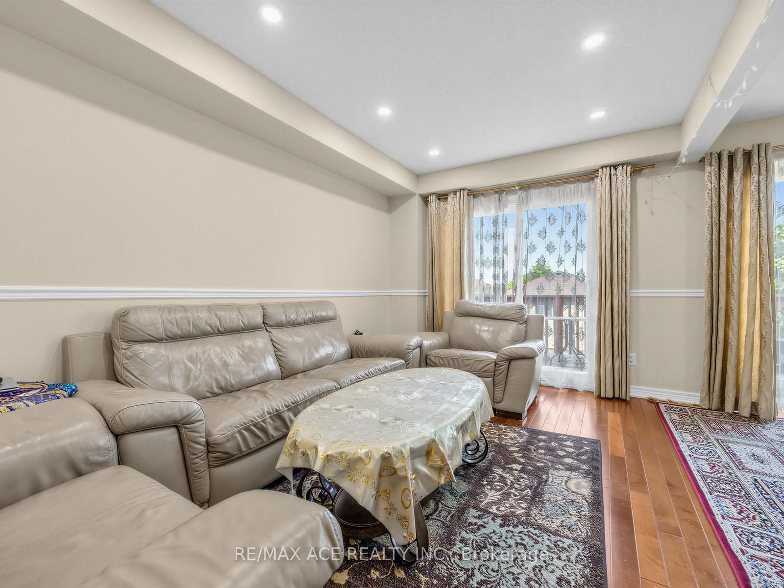 2173 Denby Drive, Unit Main - Photo 9