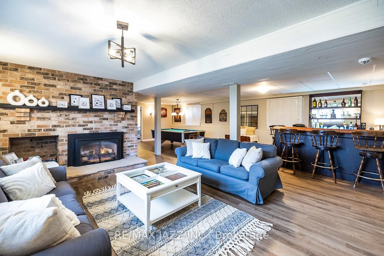 56 Centre Street • Scugog, ON photo 27