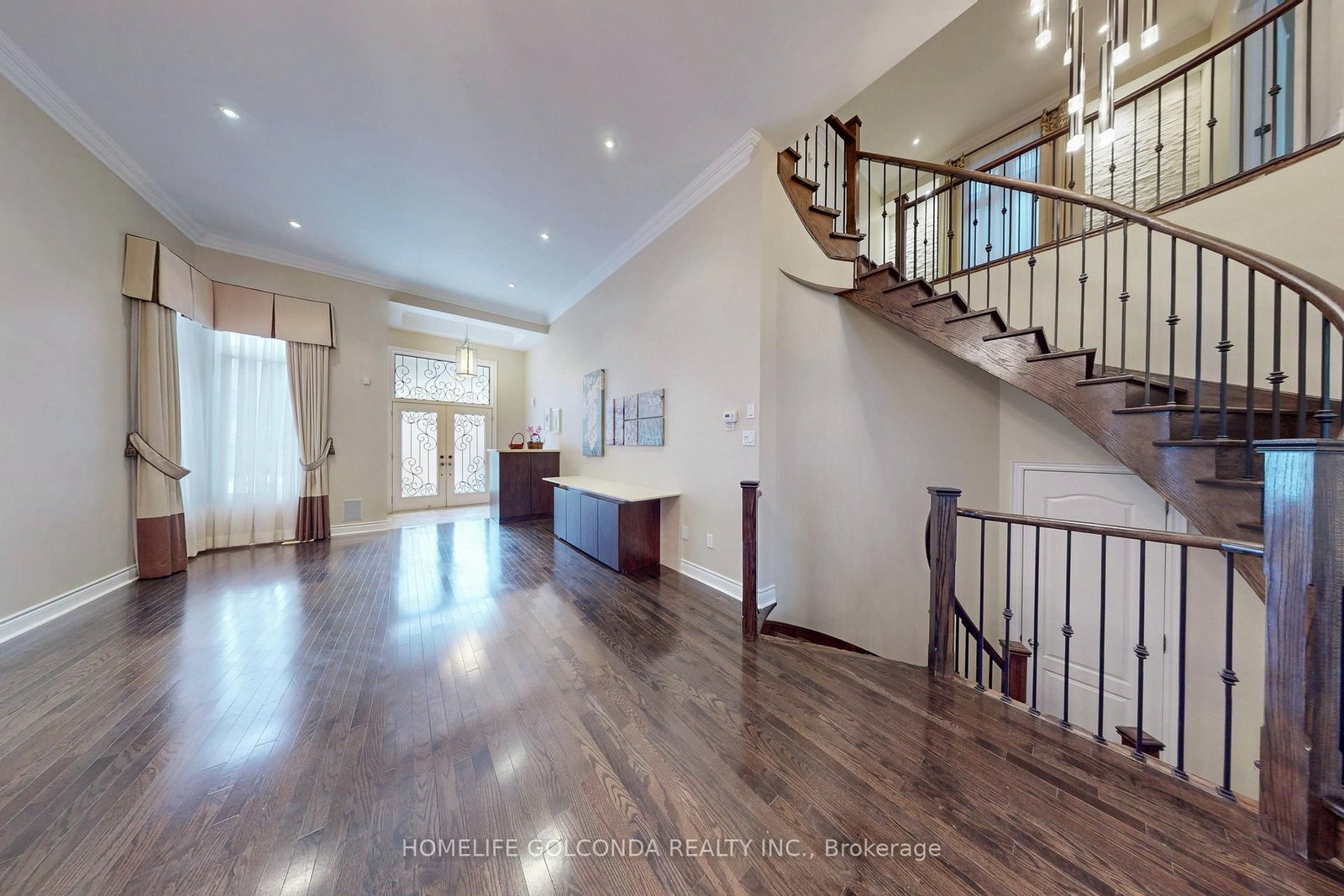 43 Bellotti Crescent • Ajax, ON photo 9