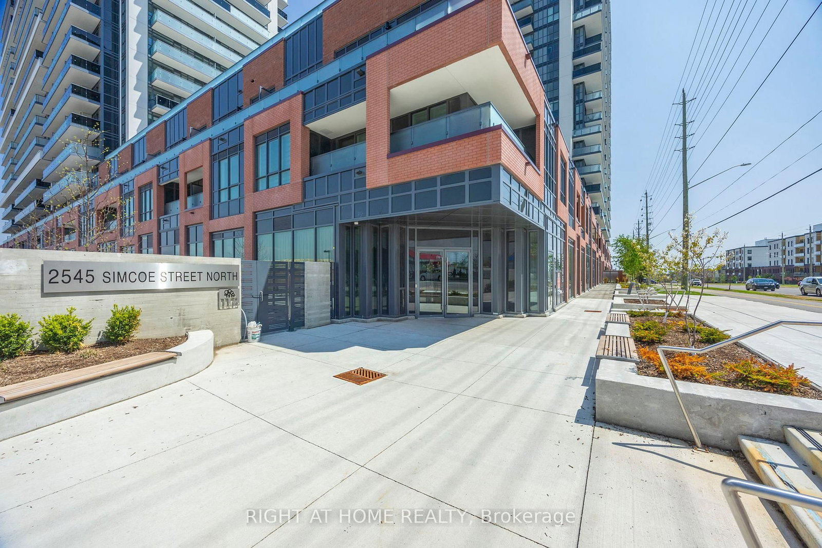 2545 Simcoe Street, Unit 2211 - Photo 27