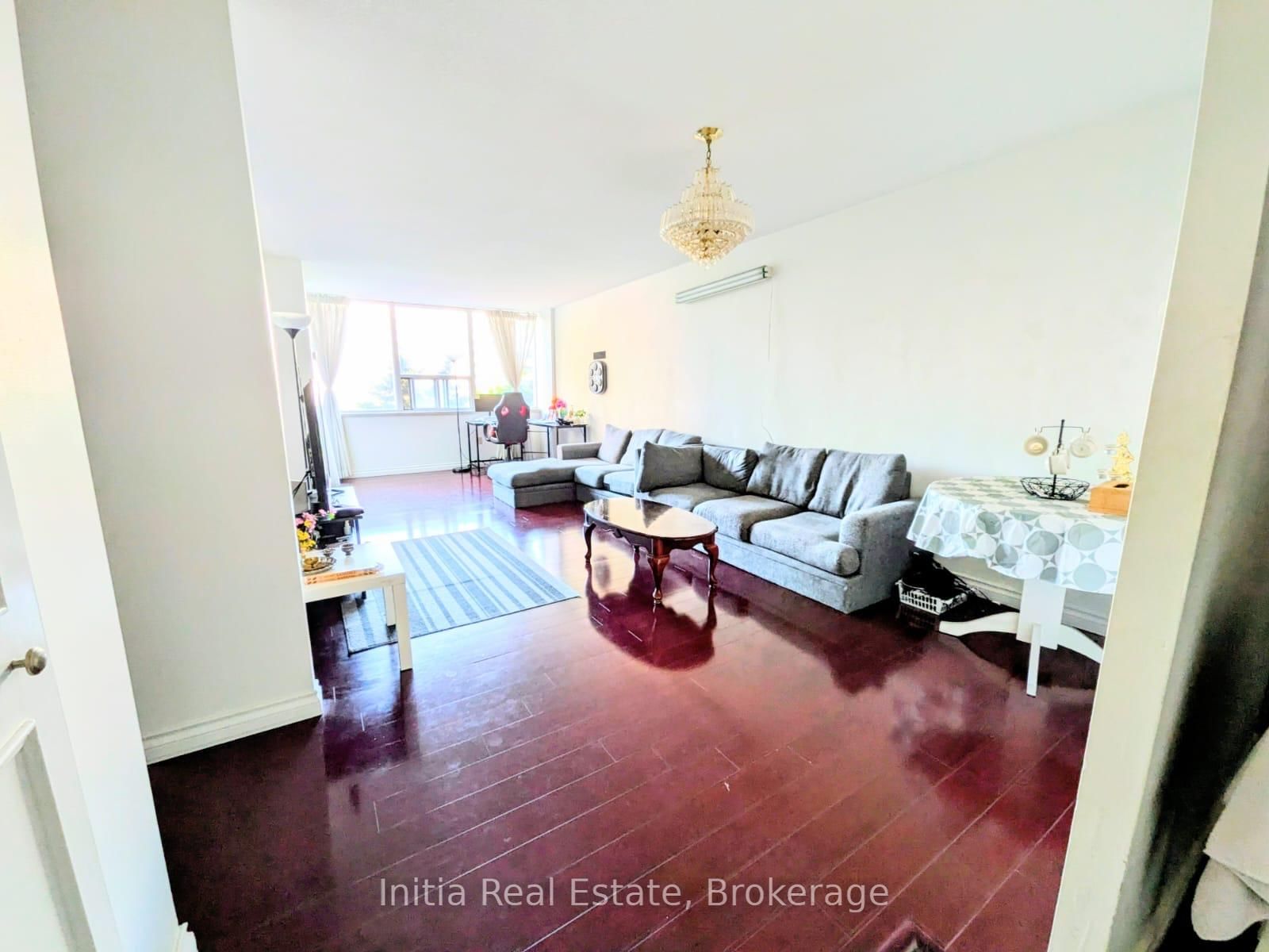 25 Silver Springs Boulevard, Unit 406