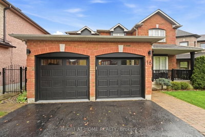 16 Mcneilage Court — photo 3