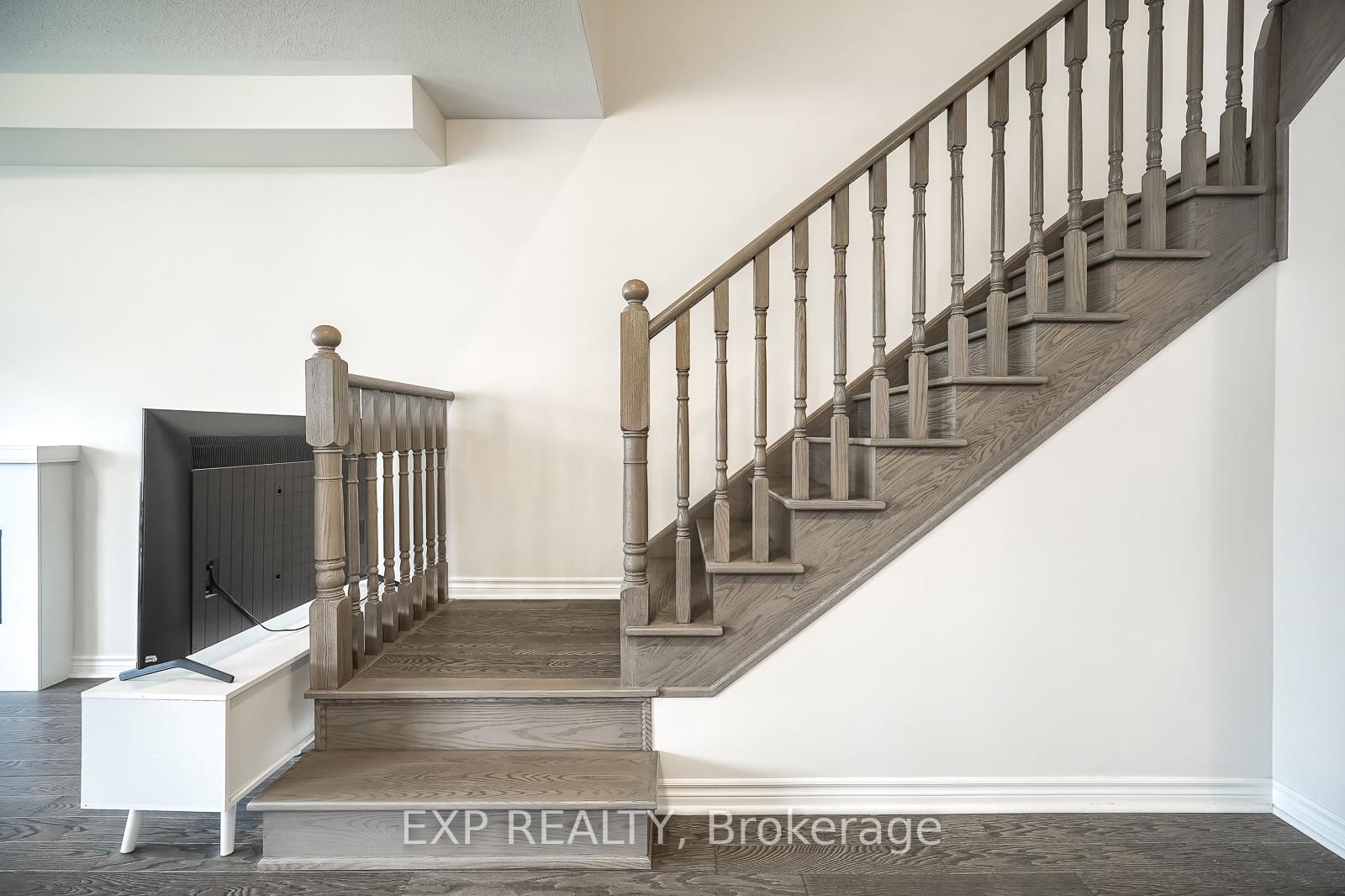 1020 Matthew Murray Crescent - Photo 19
