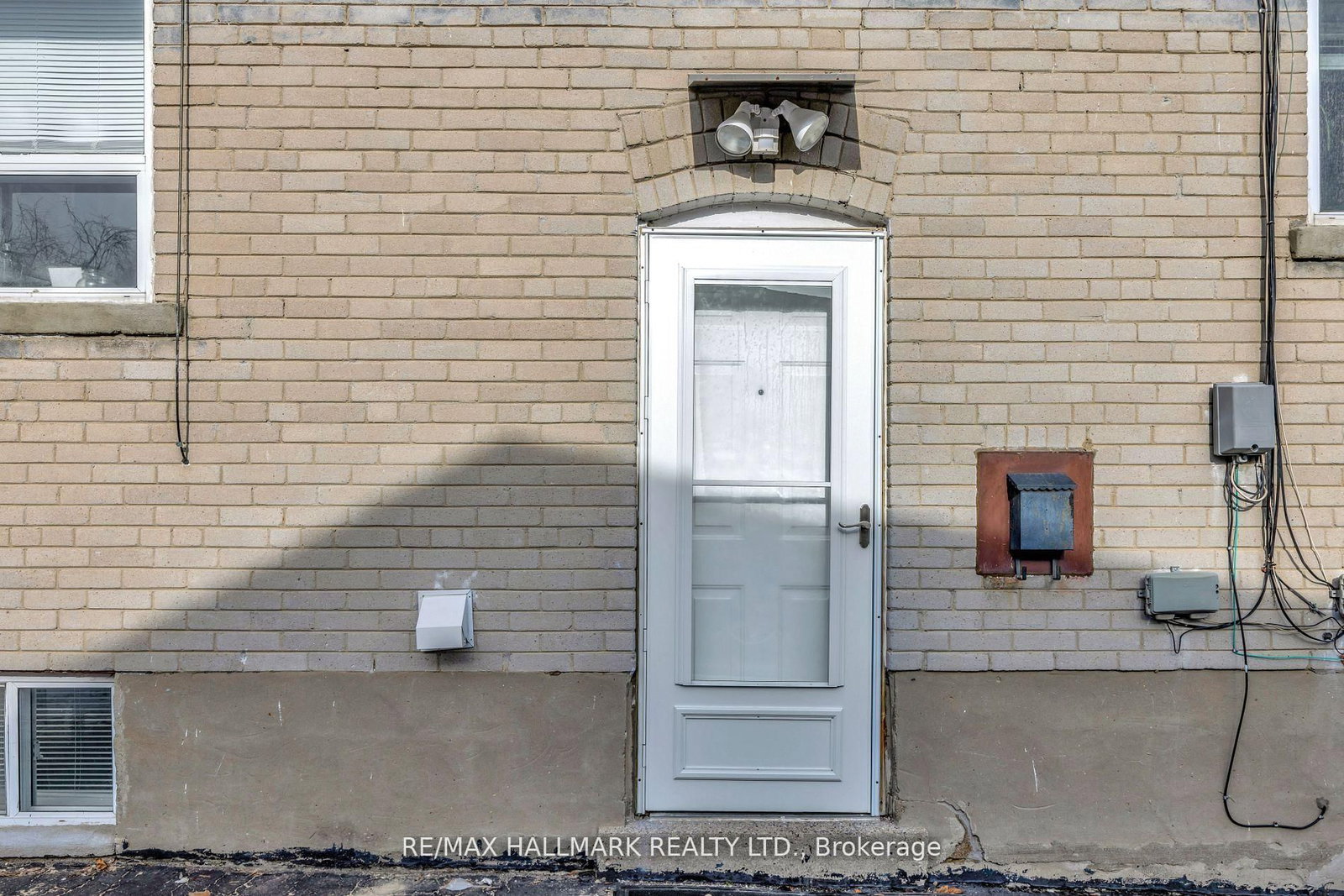 Bsmt-90 Santamonica Boulevard, Toronto, ON, photo 3