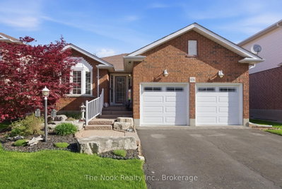 Detached House in Northglen