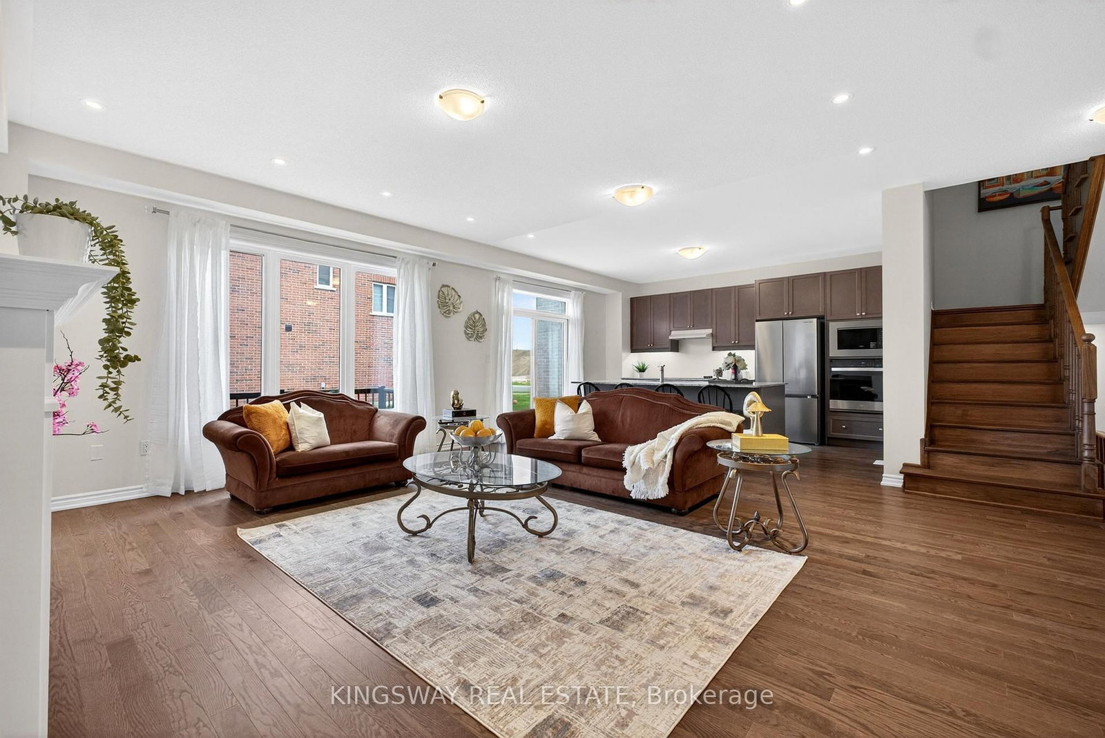 2144 Hallandale Street - Photo 8