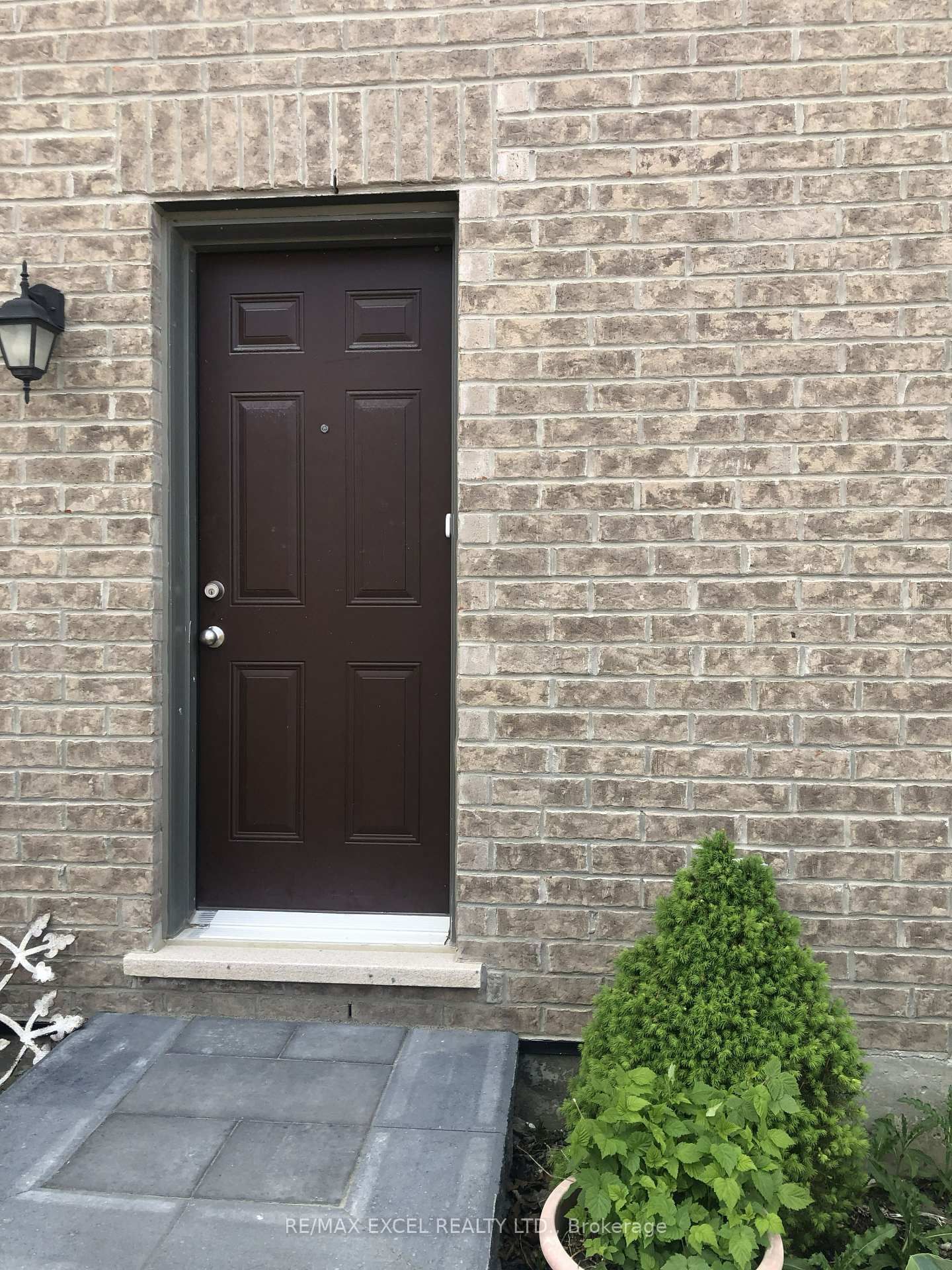 Bsmt # 1 - 13 Kilmarnock Crescent, Whitby 3