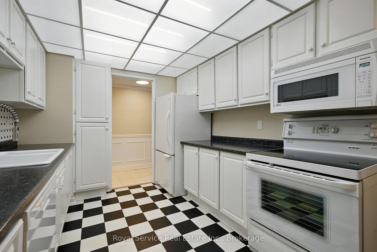 337 Simcoe Street N • #101 • Oshawa, ON photo 13