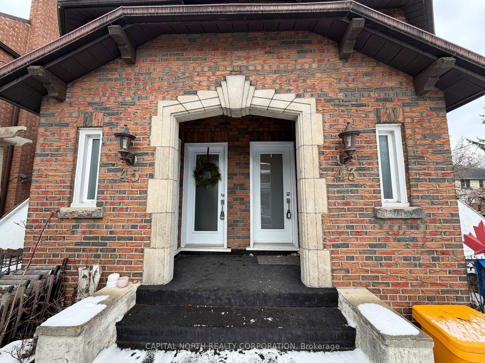 Lower-43 Glen Manor Drive, Toronto, ON, photo 2