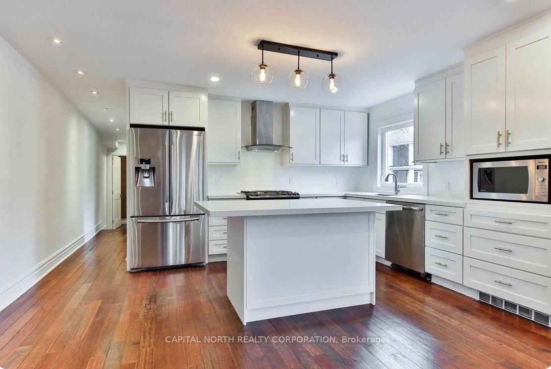 Lower-43 Glen Manor Drive, Toronto, ON, photo 5