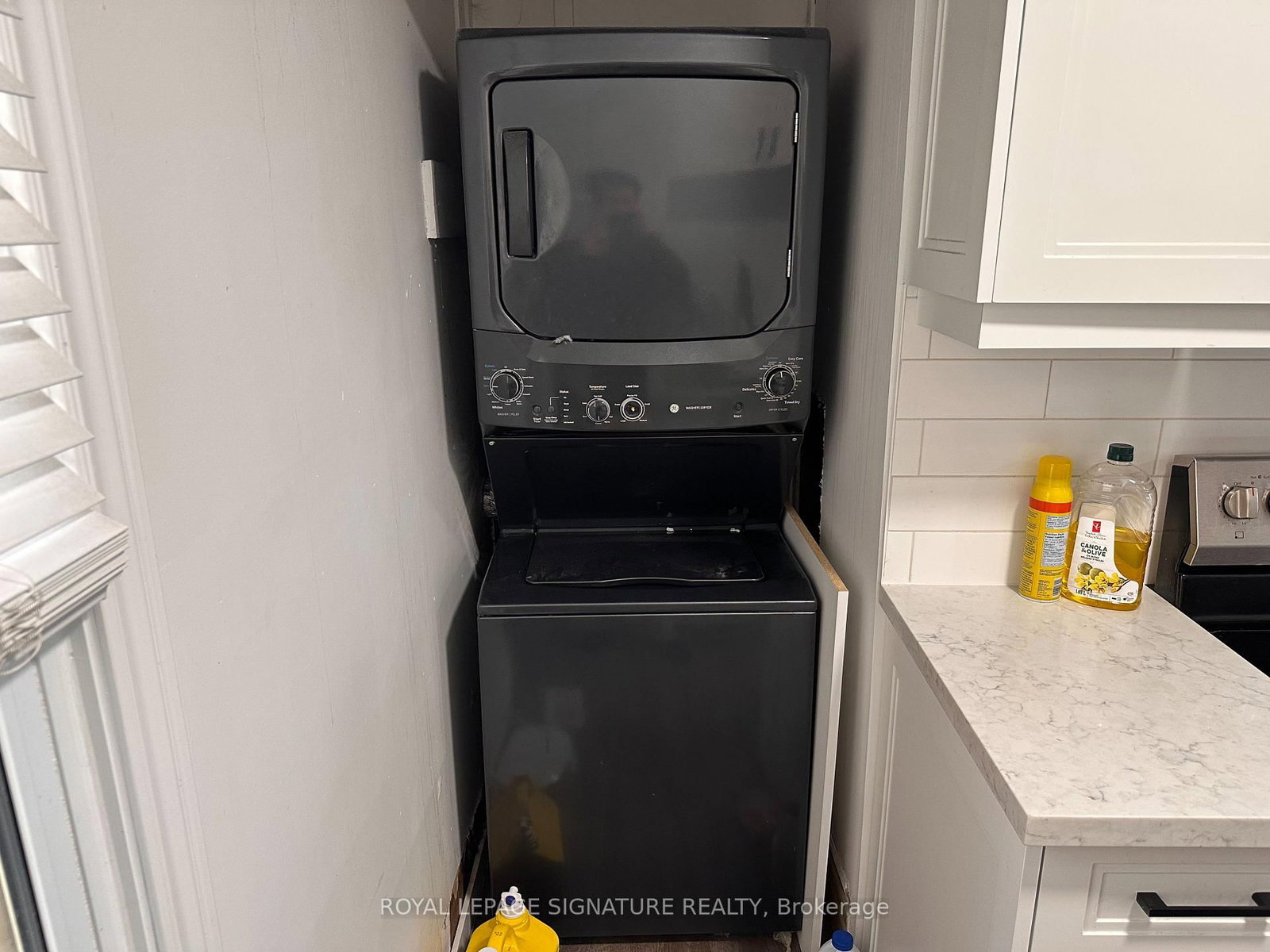 663 Liverpool Road - Photo 11