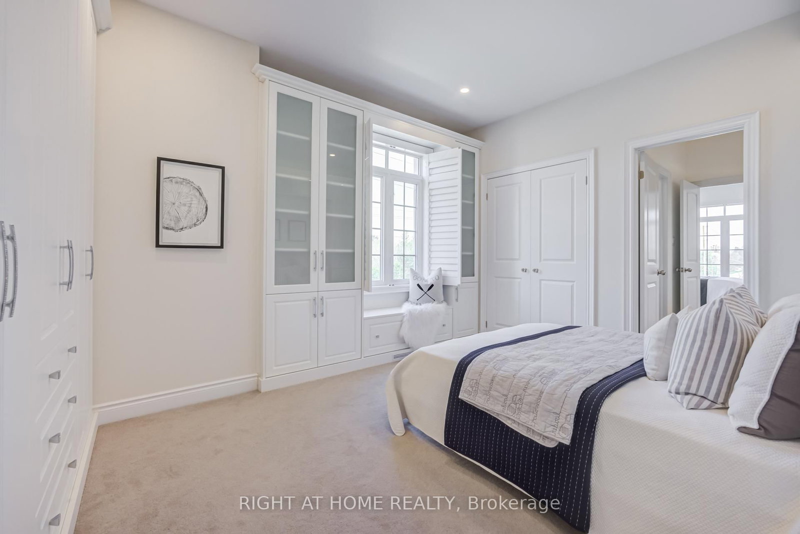 12 Labriola Court • Whitby, ON photo 17