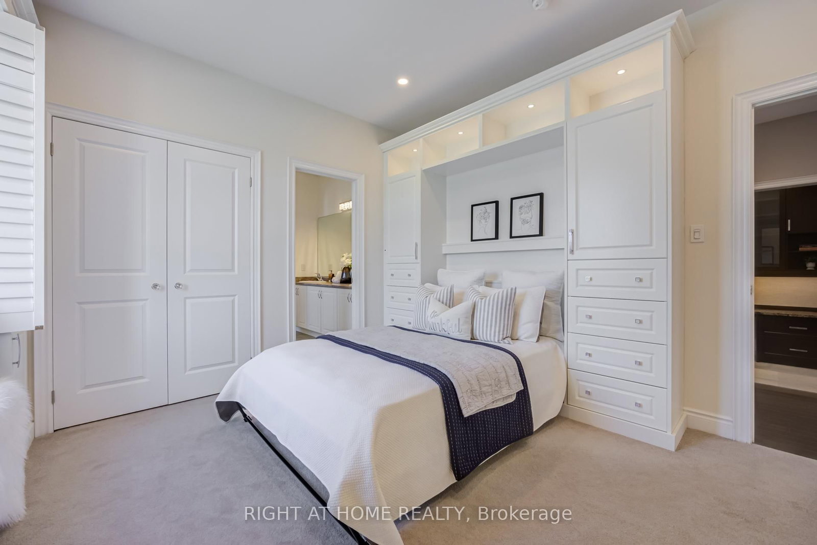 12 Labriola Court • Whitby, ON photo 19