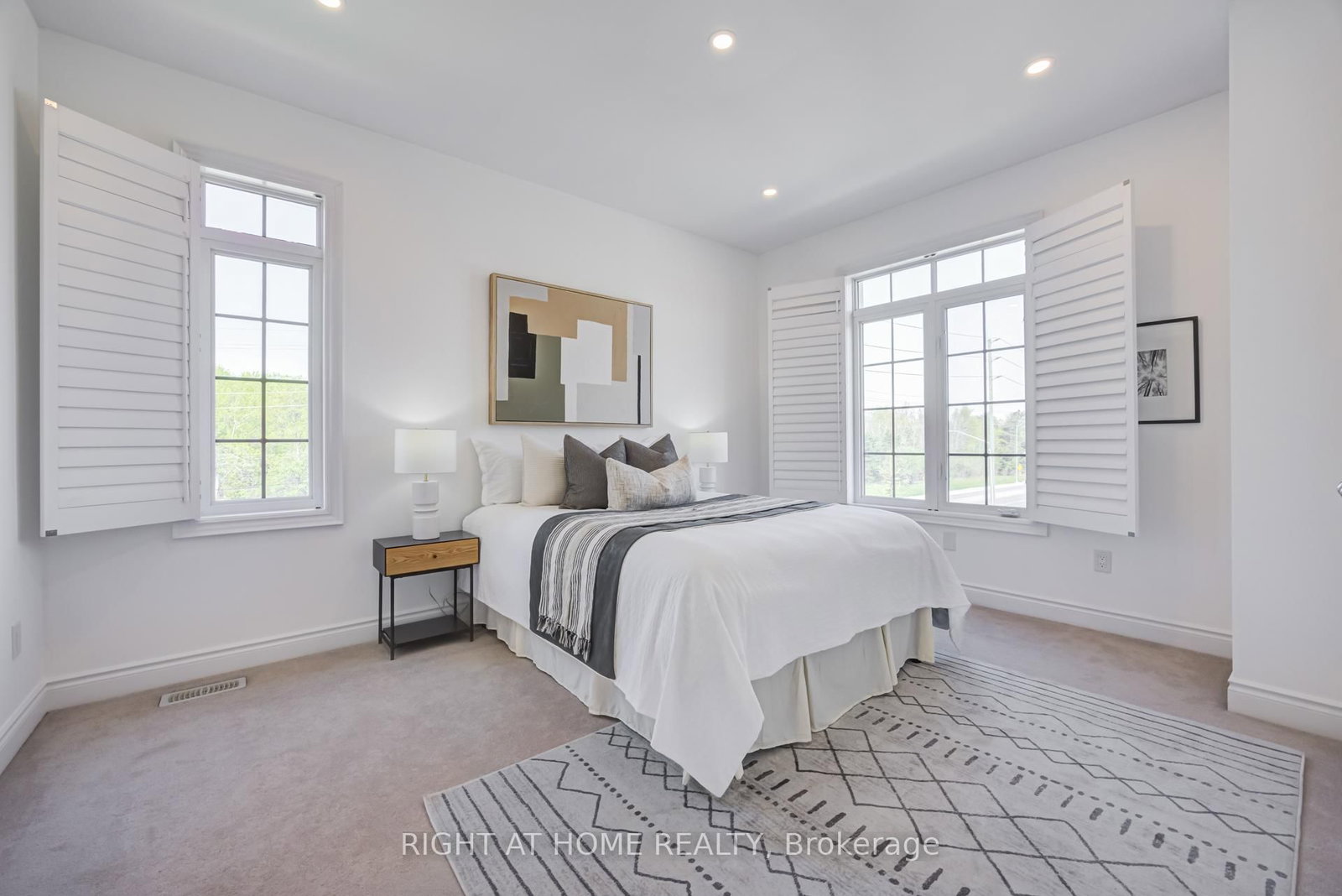 12 Labriola Court • Whitby, ON photo 22