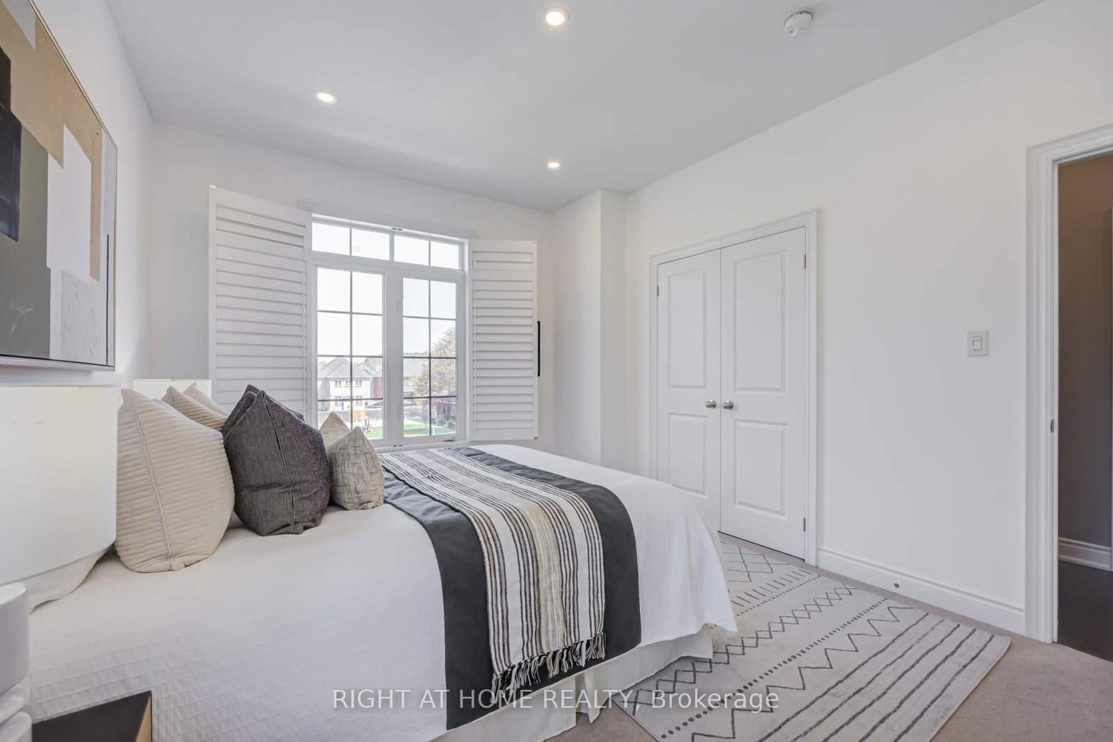 12 Labriola Court • Whitby, ON photo 23
