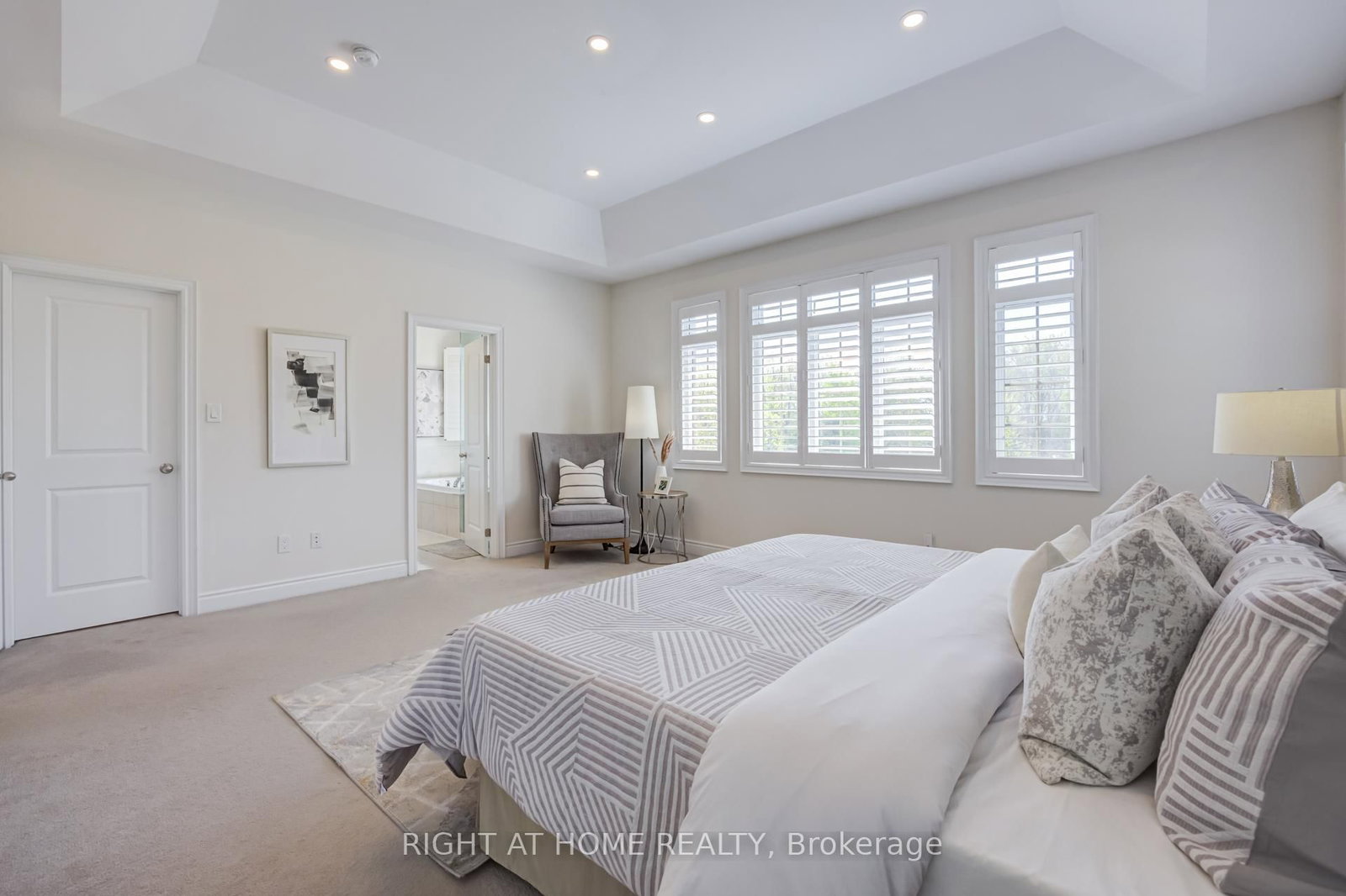 12 Labriola Court • Whitby, ON photo 30