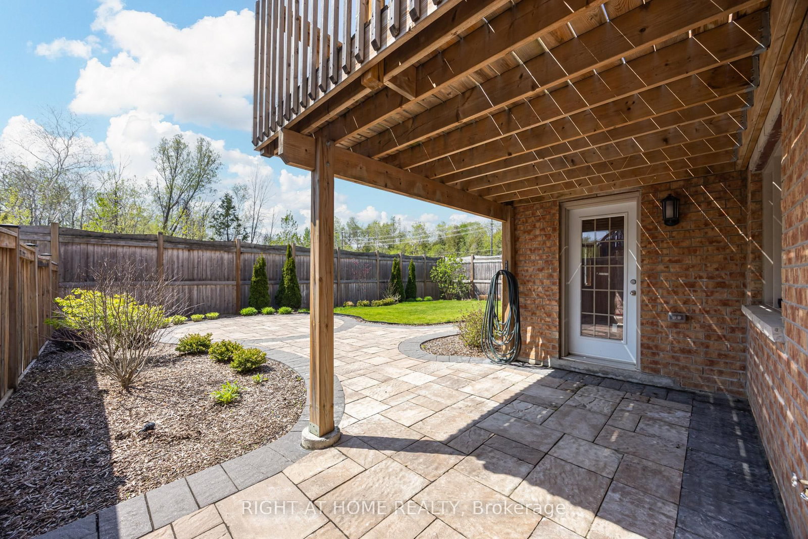 12 Labriola Court • Whitby, ON photo 38