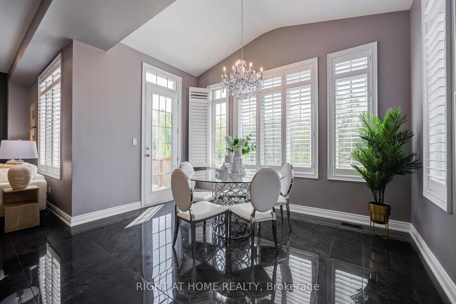 12 Labriola Court • Whitby, ON photo 9