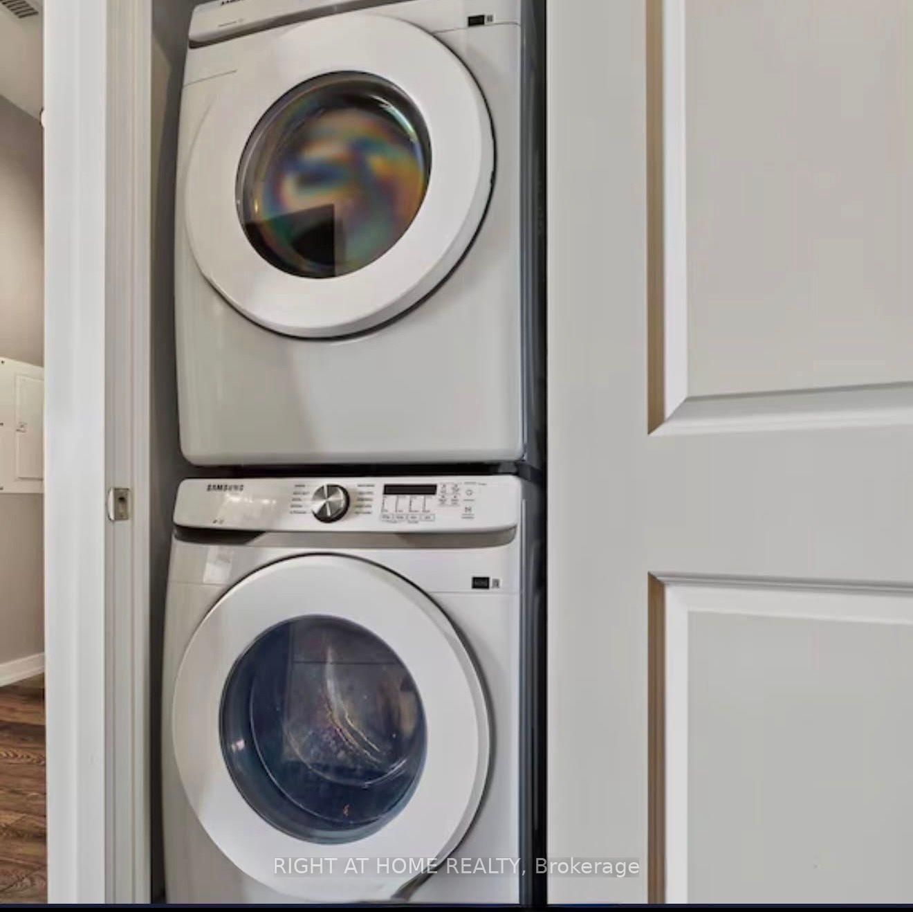 1480 Bayly Street - Photo 8
