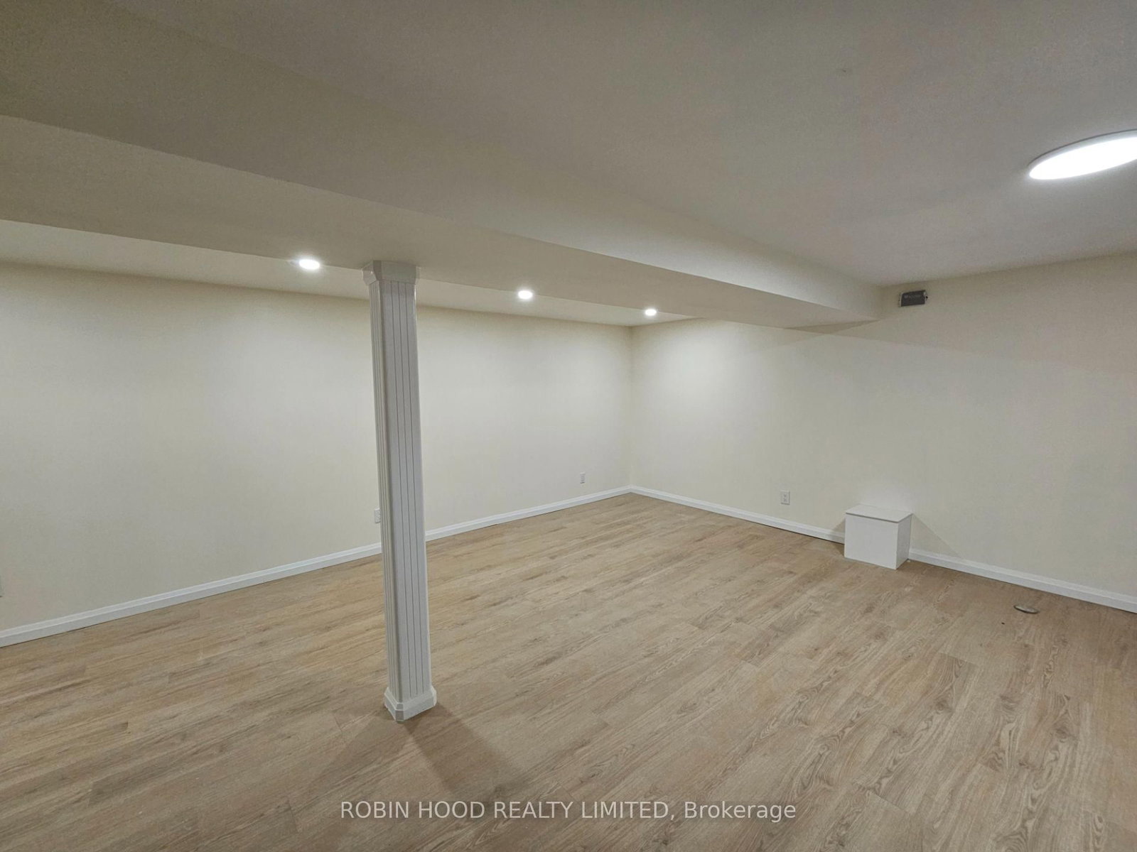 Basement-35 Burkwood Crescent, Toronto, ON, photo 5