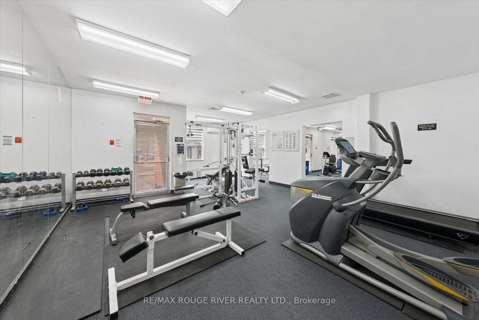 90 Ling Road • #907 • Toronto, ON photo 32