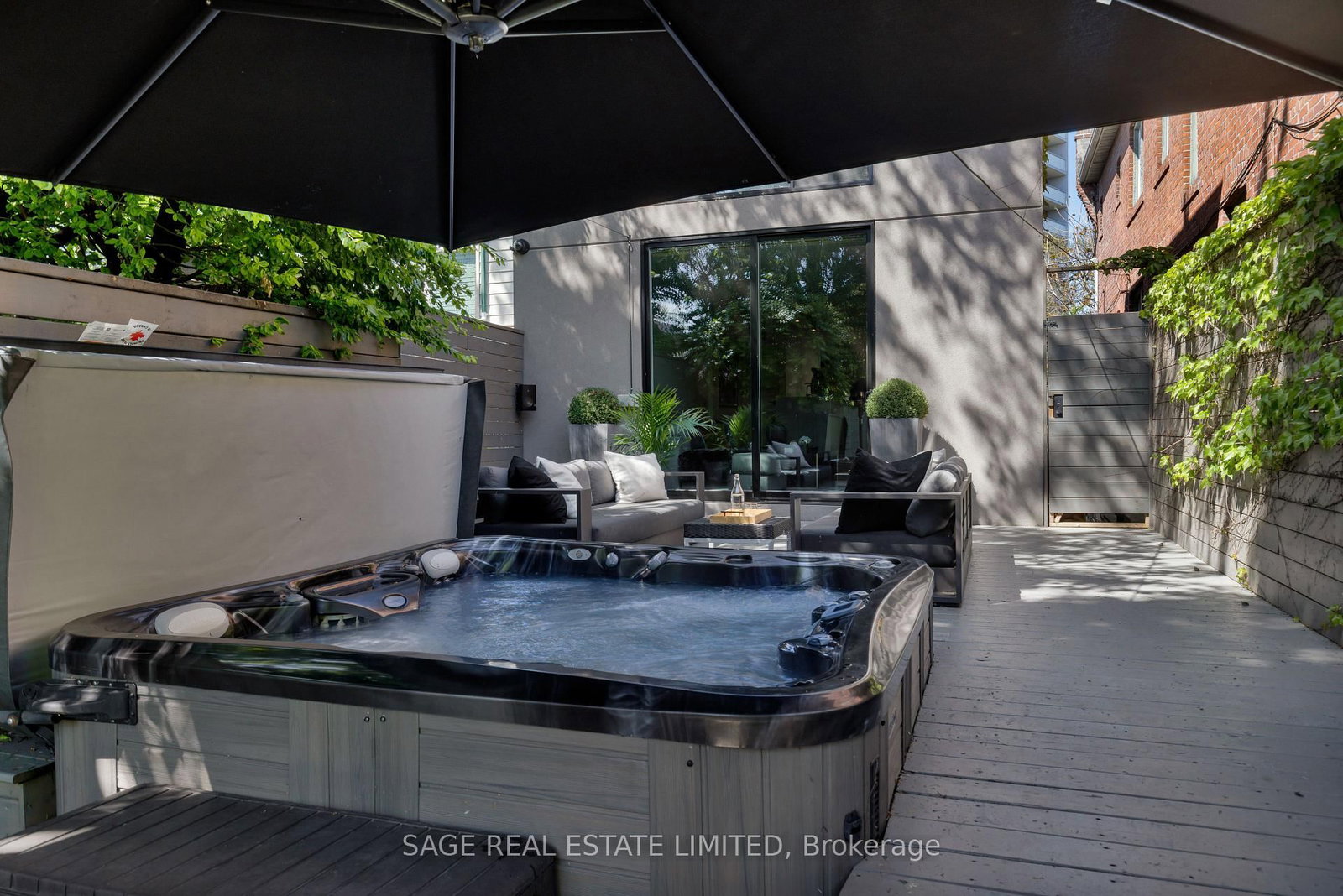 979 Broadview Avenue - Photo 22