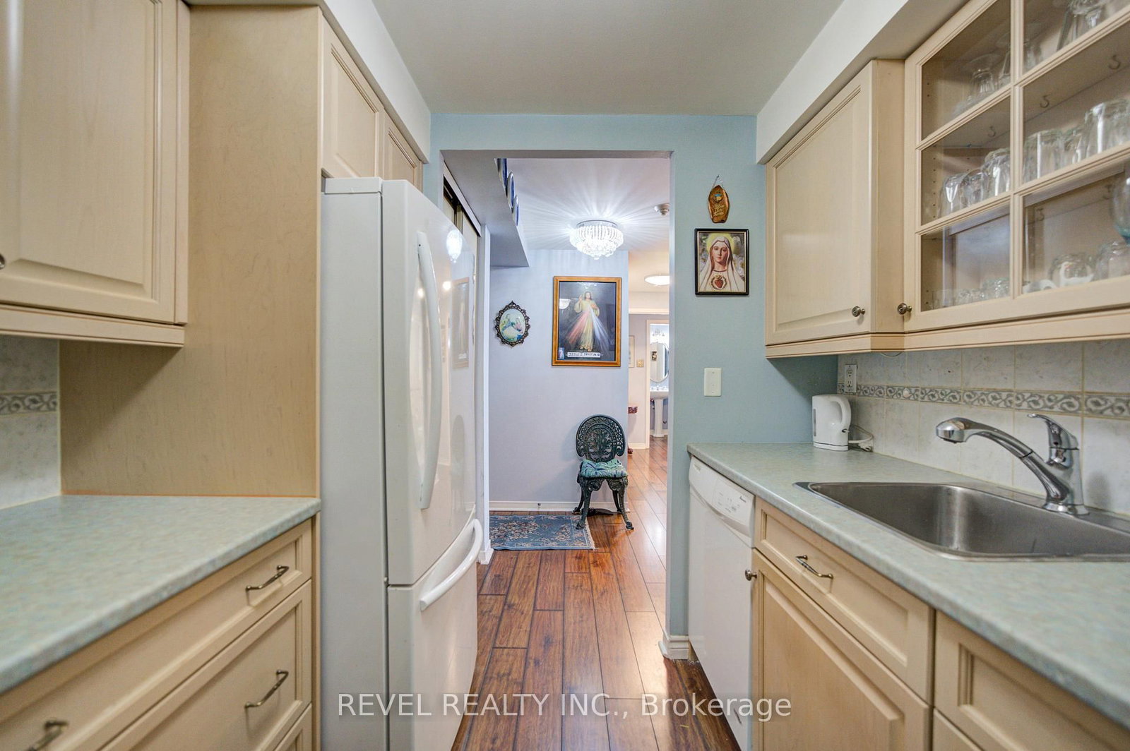 1655 Pickering Parkway, Unit 212 - Photo 11