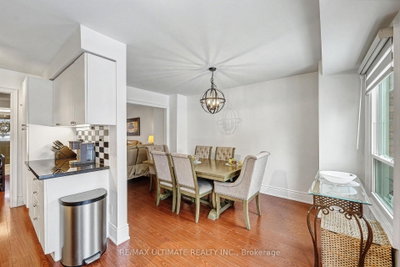 29 Kipling Crescent — more photos