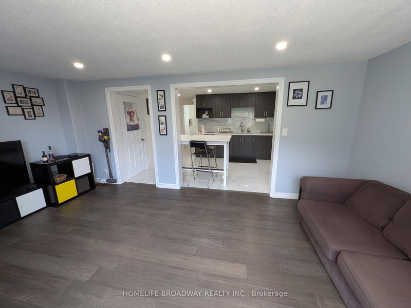 54 - 850 Huntingwood Drive