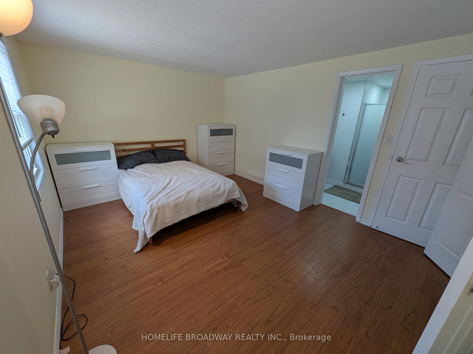 850 Huntingwood Drive • #54 • Toronto, ON photo 9