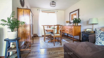 330 Nipigon Street — photo 5