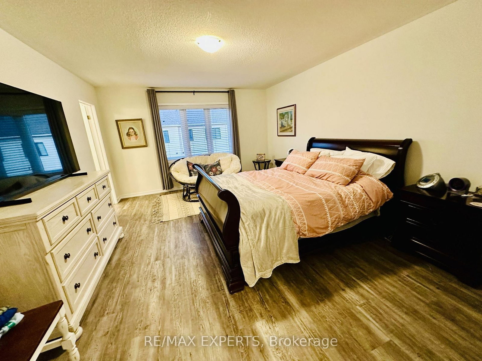 1541 Wheatcroft Drive • Oshawa, ON photo 11